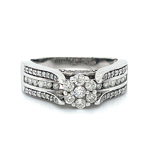 14KT WHITE GOLD DIAMOND ENGAGEMENT RING