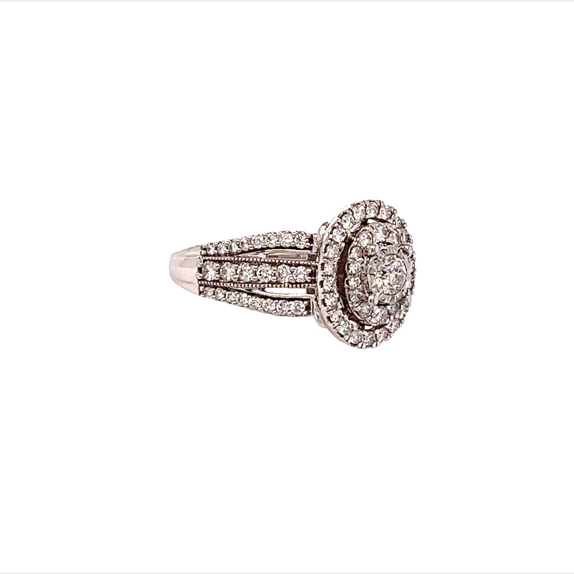 10KT WHITE GOLD DIAMOND ENGAGEMENT RING