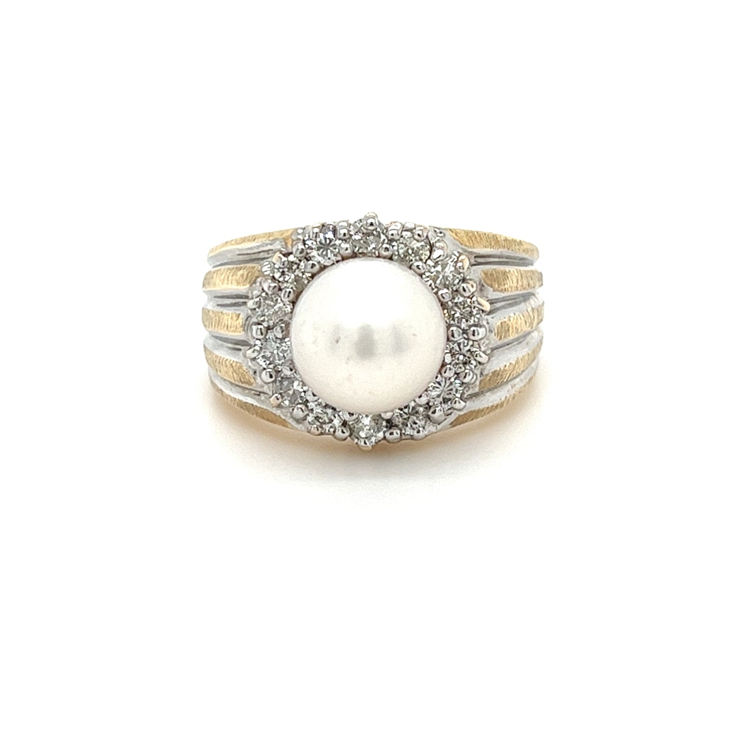 14KT YELLOW GOLD PEARL AND DIAMOND LADIES RING