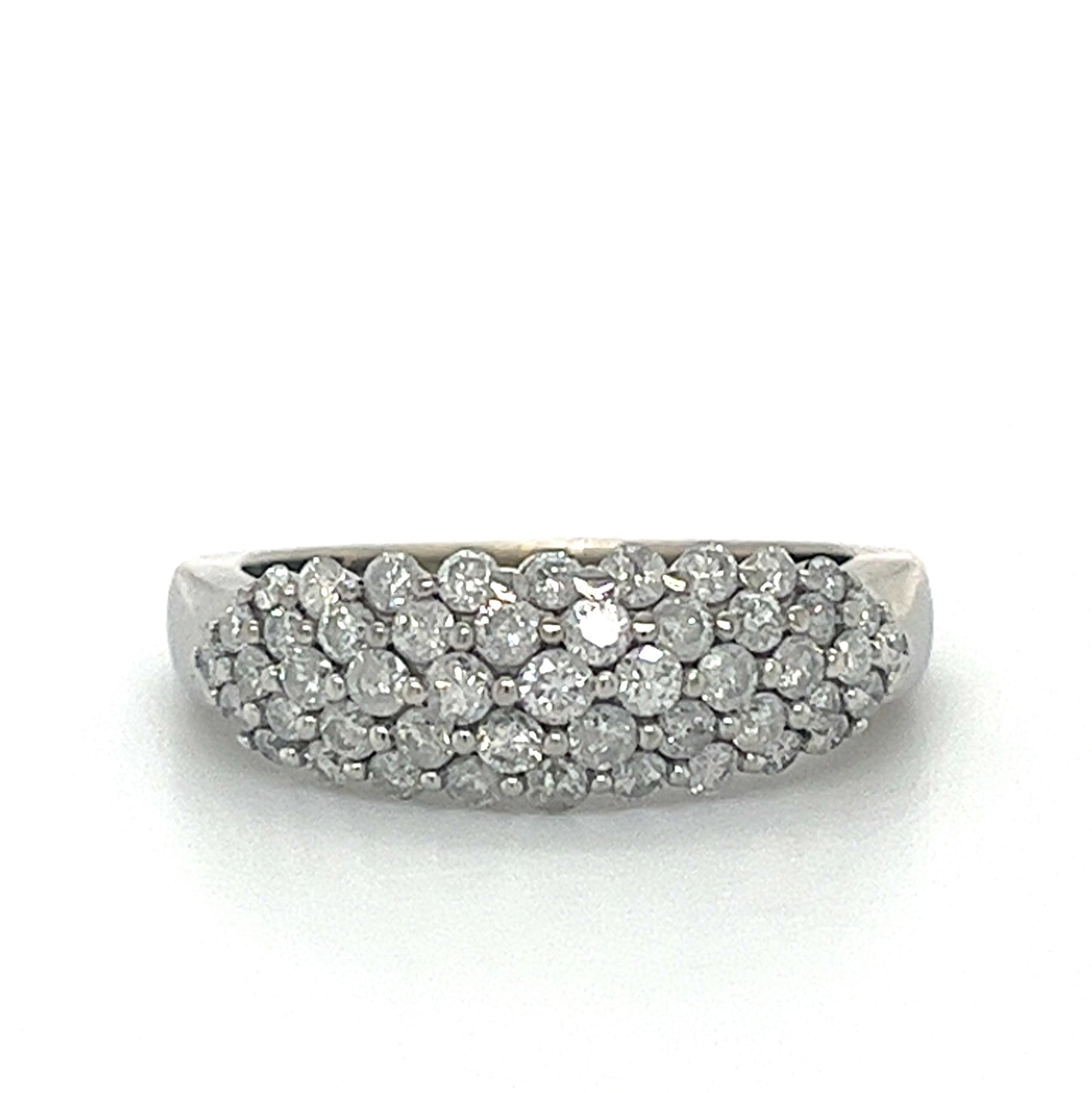 10KT WHITE GOLD DIAMOND BAND