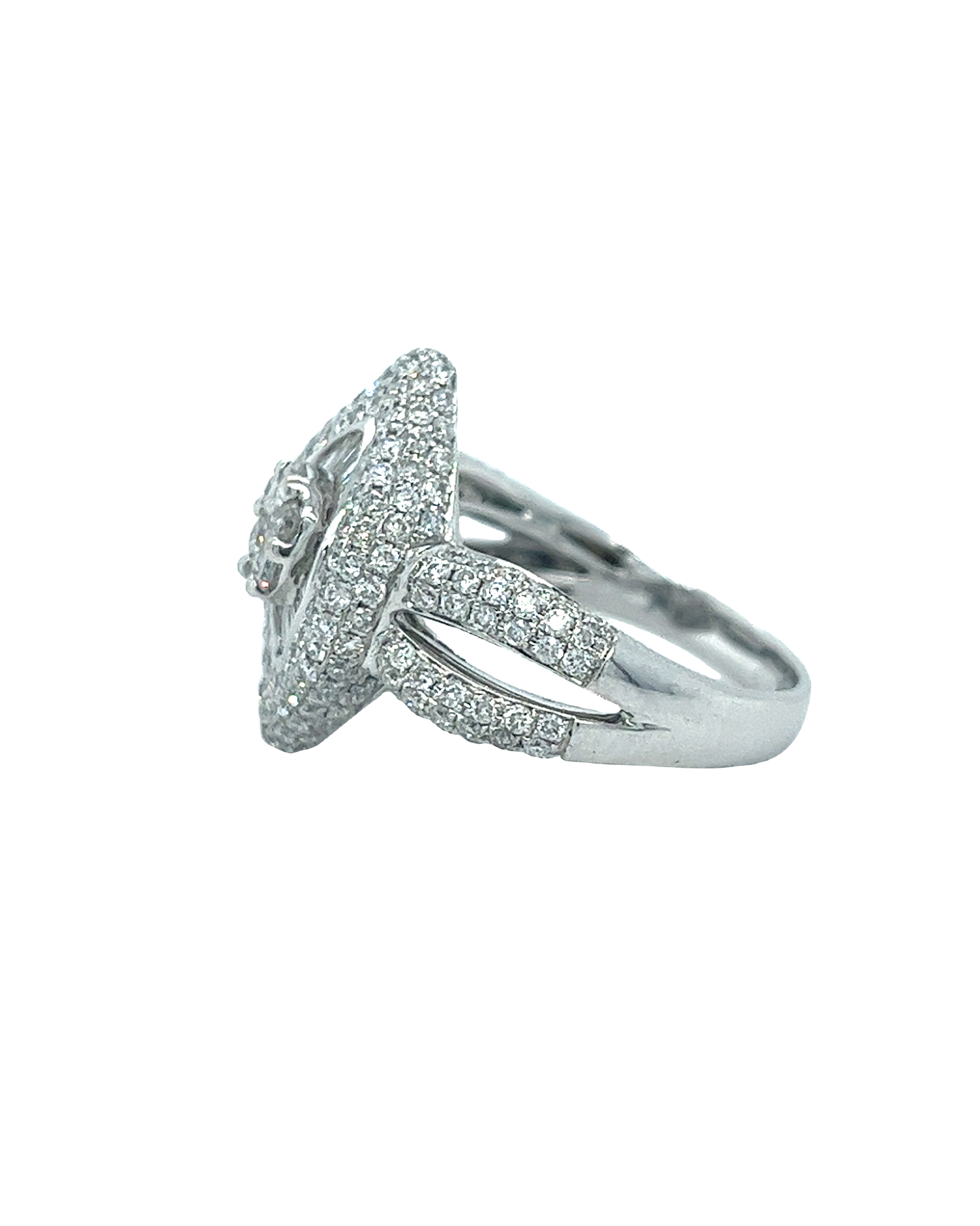 14KT WHITE GOLD FANCY DIAMOND LADIES RING