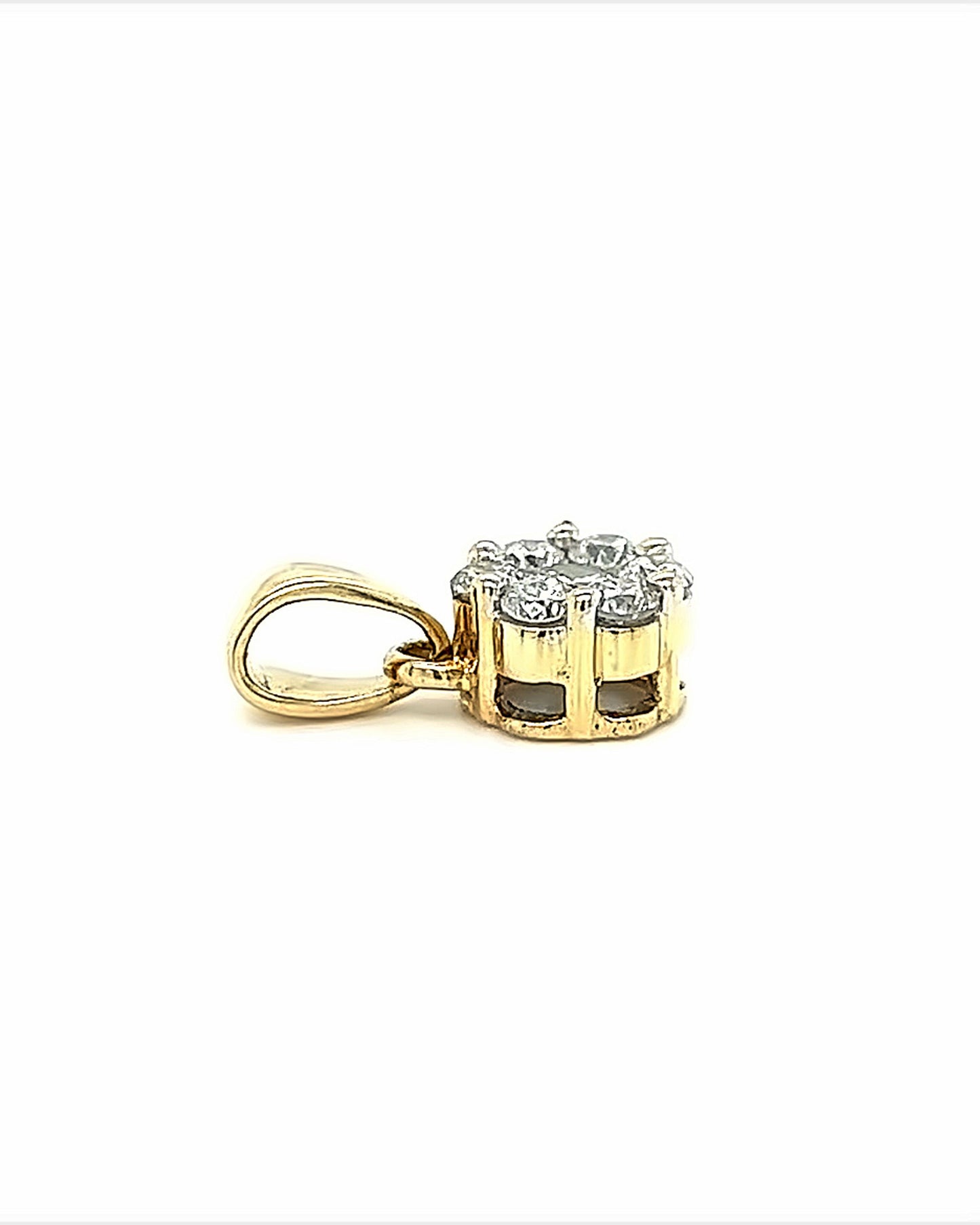 14KT YELLOW GOLD DAINTY DIAMOND CLUSTER PENDANT