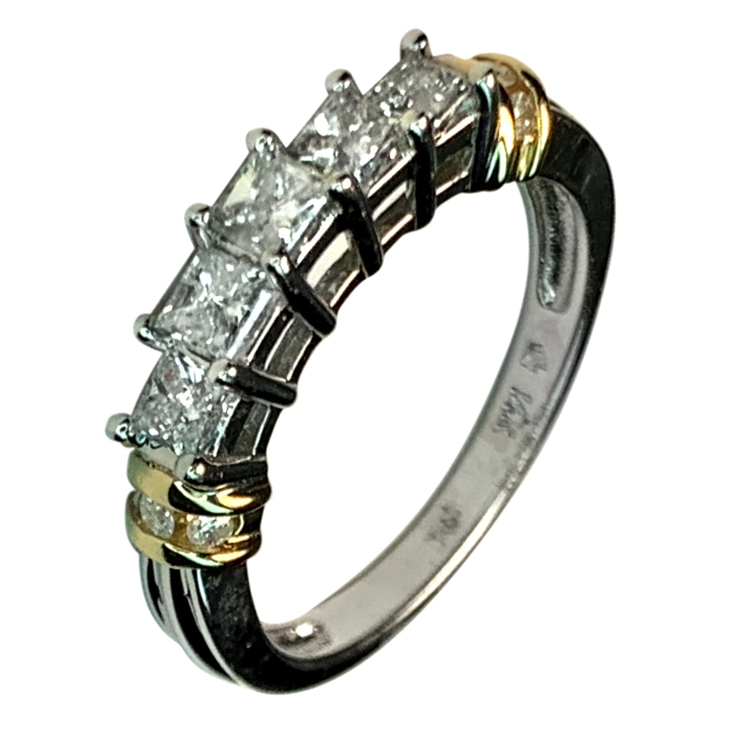 14 KT TT GOLD 5 STONES DIAMOND RING - 0.85 CT