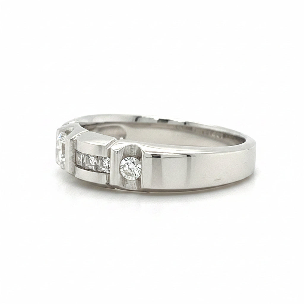14KT WHITE GOLD FANCY MENS DIAMOND WEDDING BAND