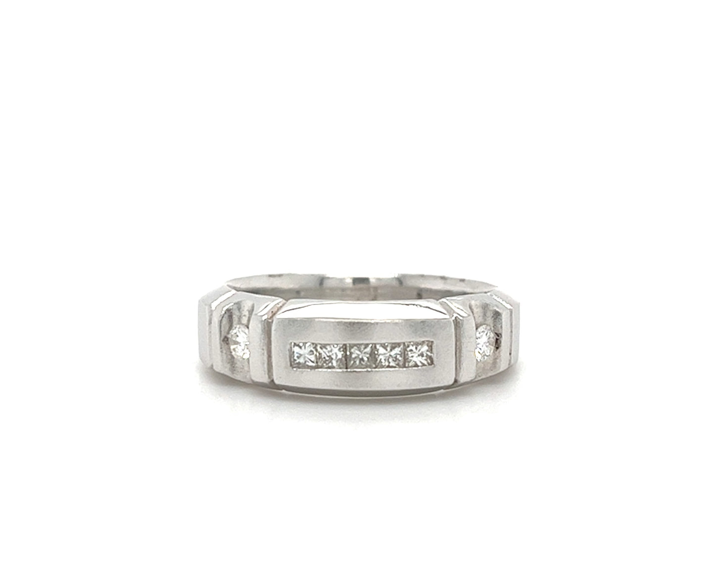 4KT WHITE GOLD FANCY MENS DIAMOND WEDDING BAND