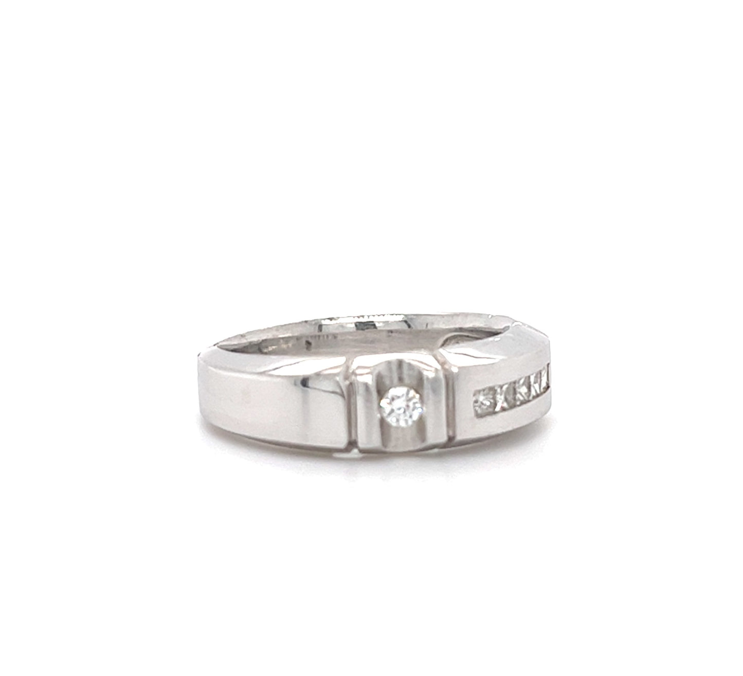 4KT WHITE GOLD FANCY MENS DIAMOND WEDDING BAND