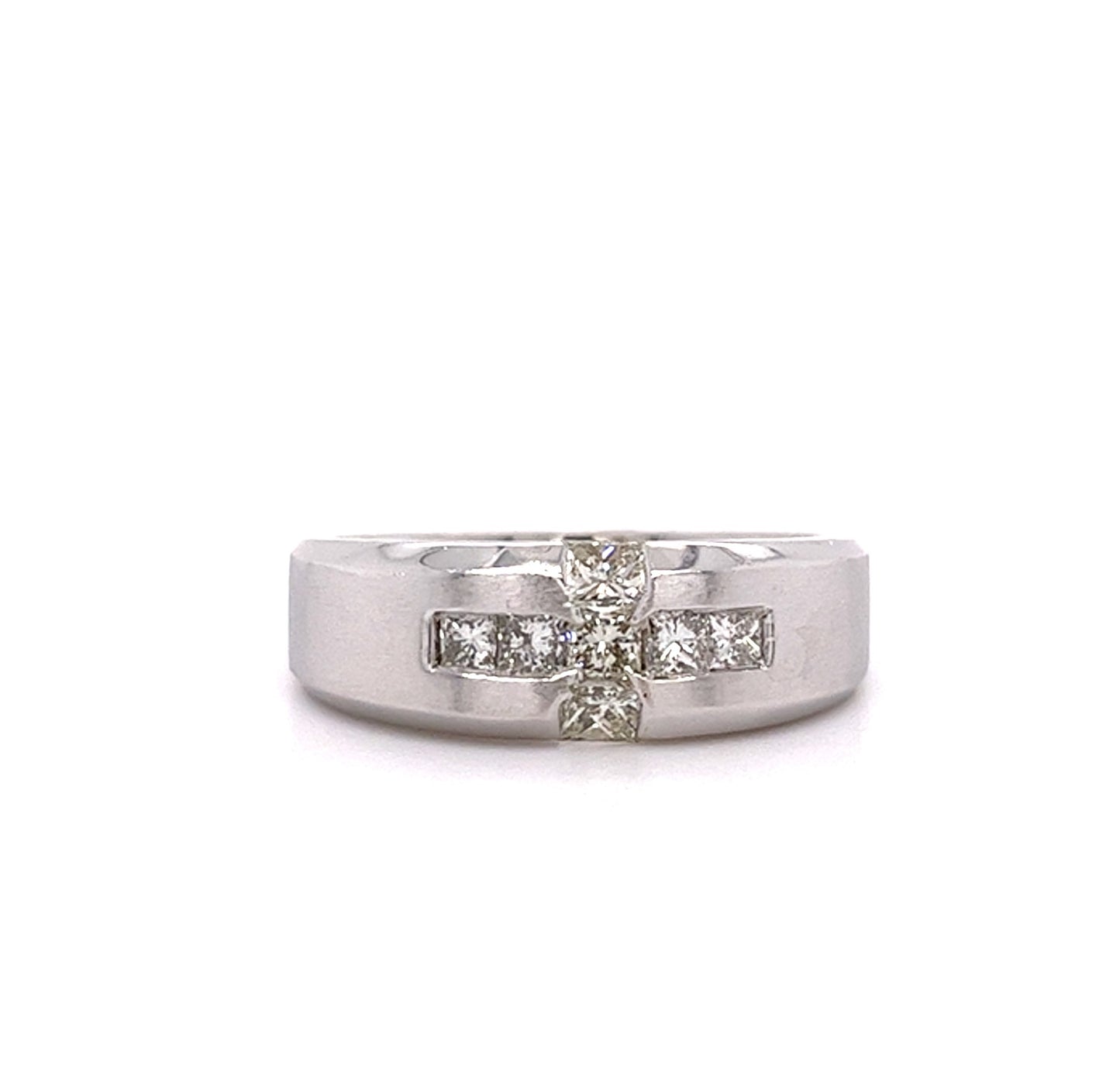 14 KT WHITE GOLD - MENS WEDDING BAND WITH PRINCESS CUT DIAMONDS - 1.25 CT