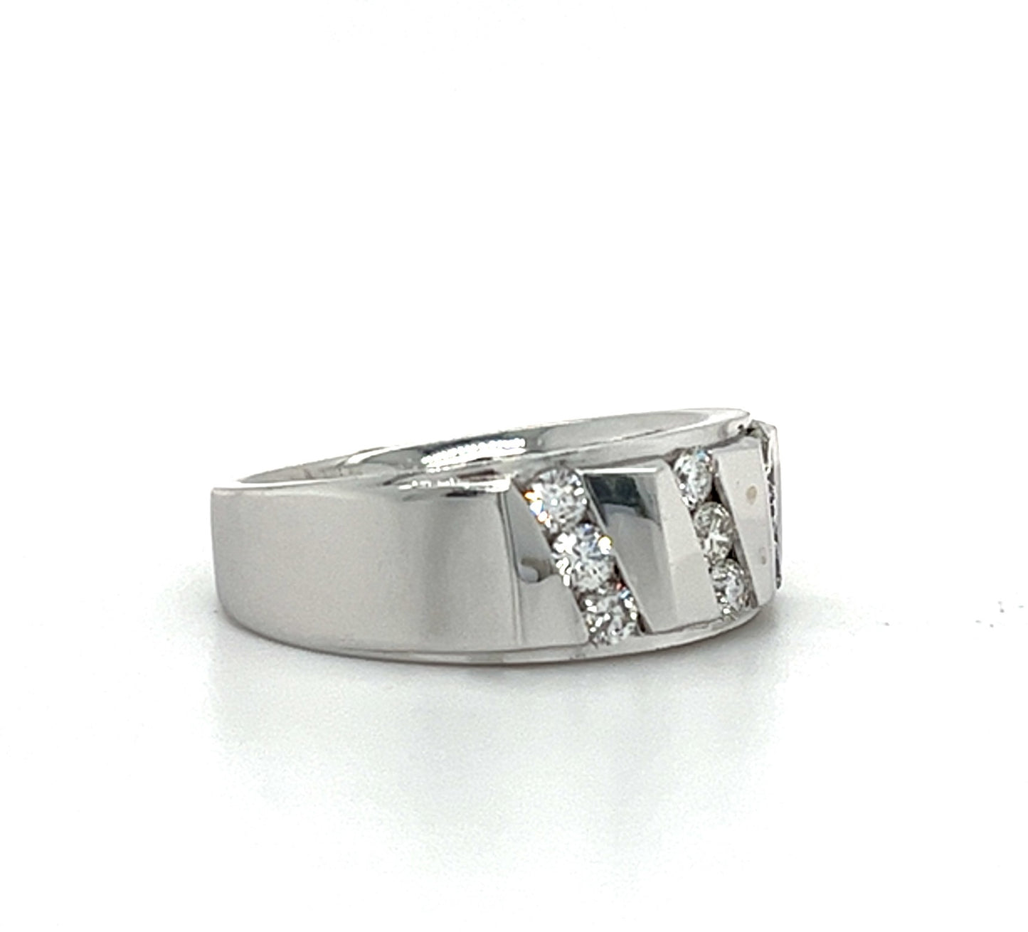 14KTWHITE GOLD FANCY MENS DIAMOND WEDDING BAND