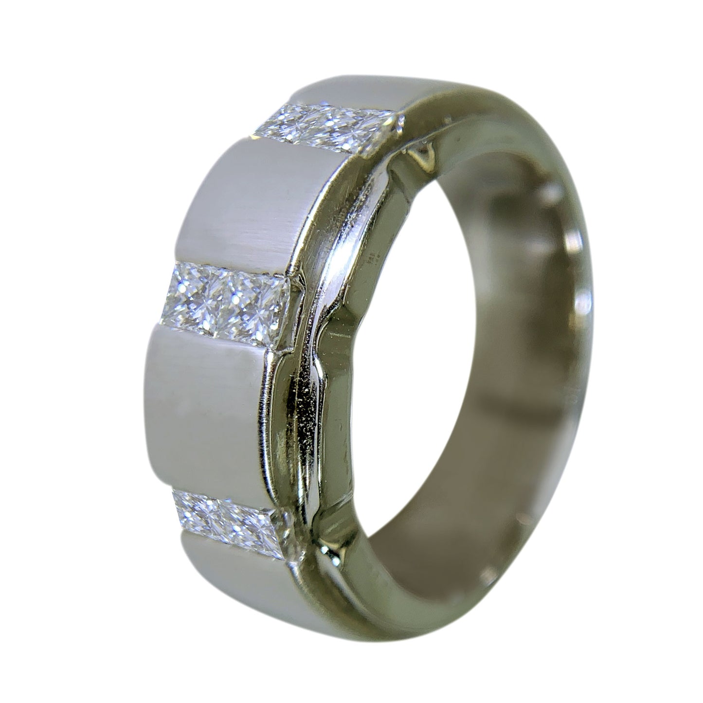 14 KT WHITE GOLD - PRINCESS WEDDING BAND - 0.92 CT