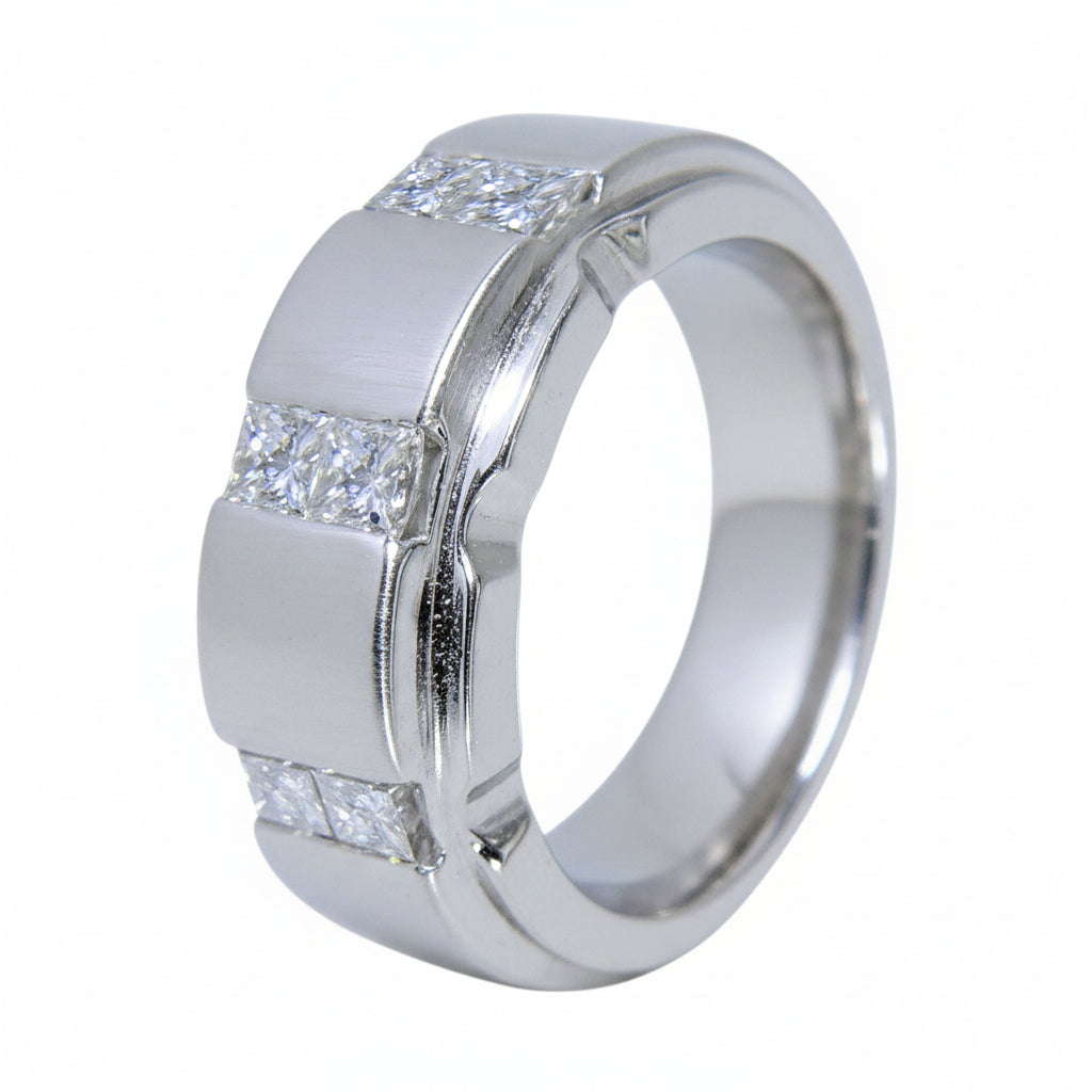 14 KT WHITE GOLD - PRINCESS WEDDING BAND - 0.92 CT