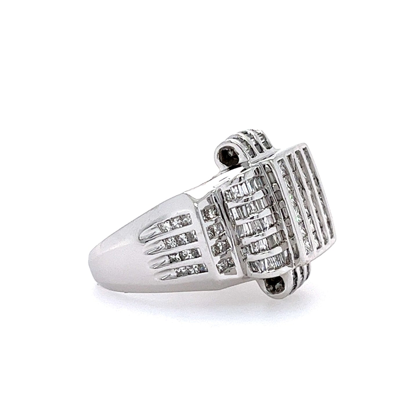 14KT WHITE GOLD FANCY MENS DIAMOND RING