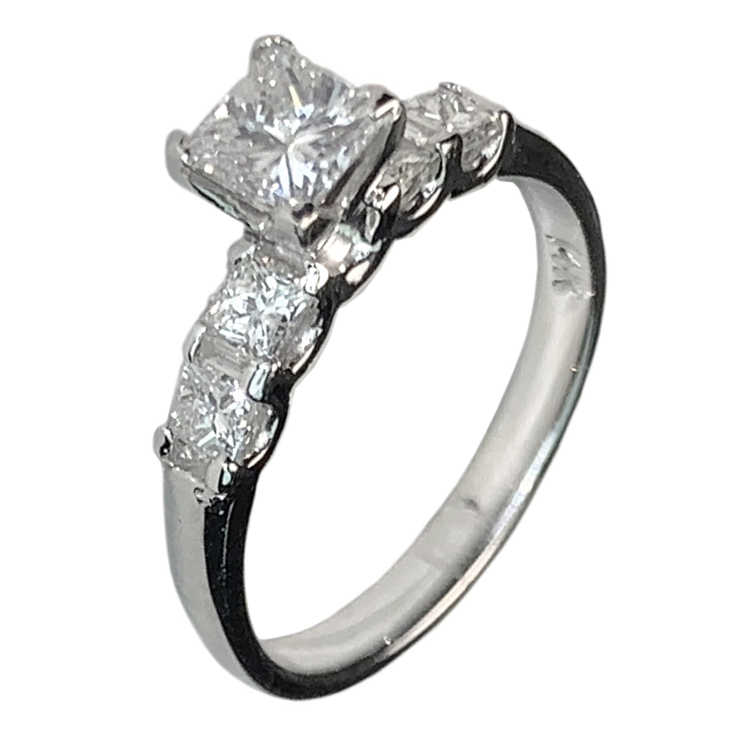 14 KT WHITE GOLD  5 STONES PRINCESS DIAMOND ENGAGEMENT RING - 1.67 CT