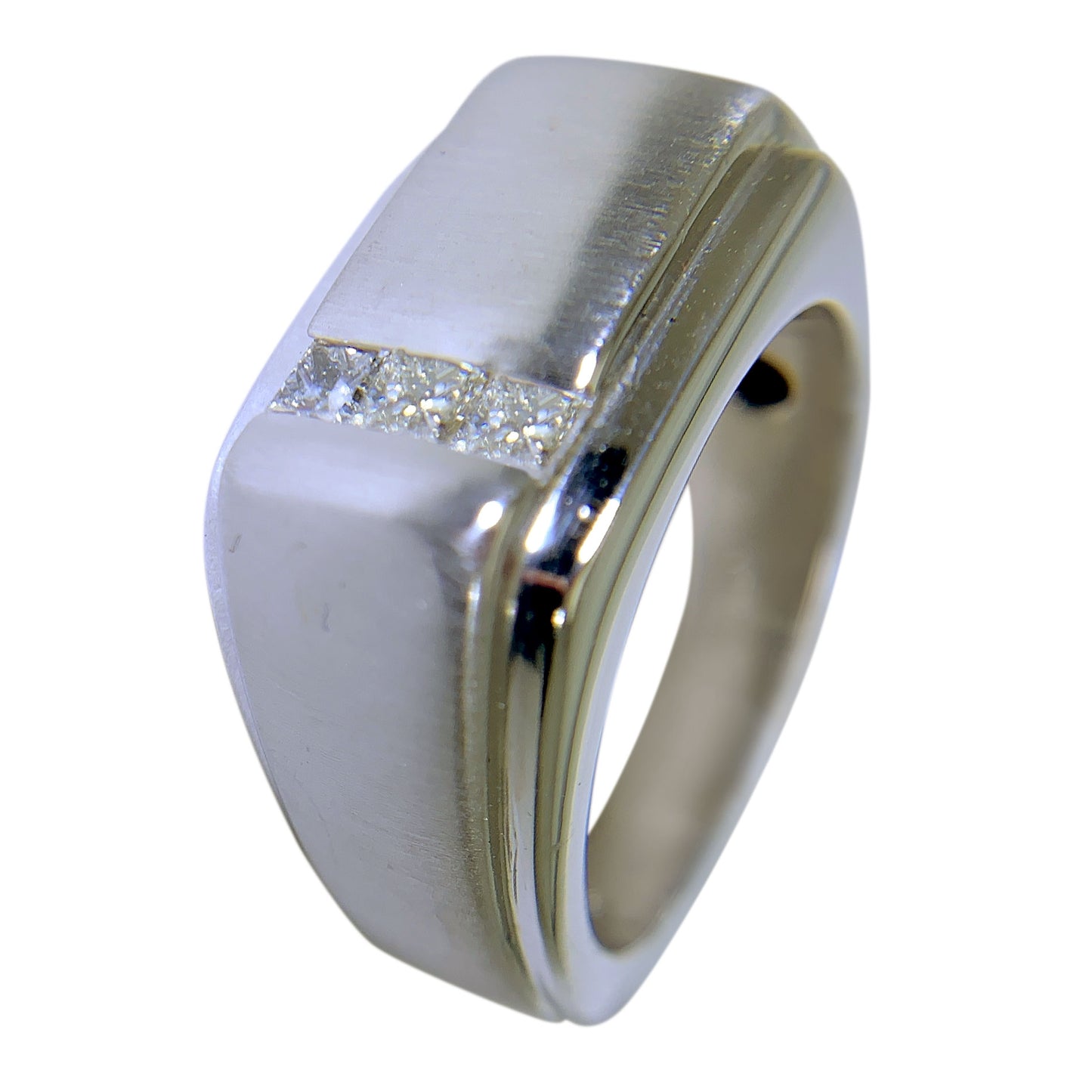 14 KT WHITE GOLD - SQUARE DESIGN MENS RING WITH PRINCESS DIAMONDS - 0.30 CT