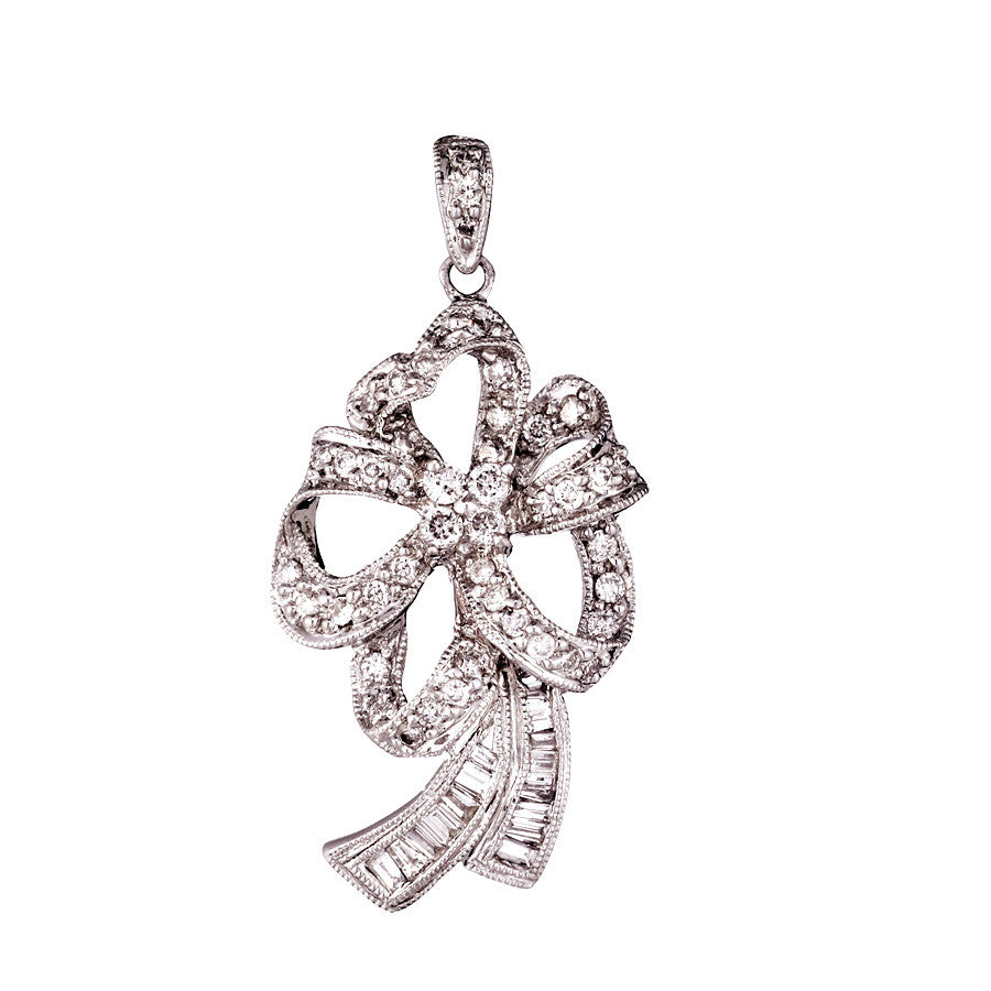 14K White Gold Womens Diamond Flower Pendant 1.25 Ctw