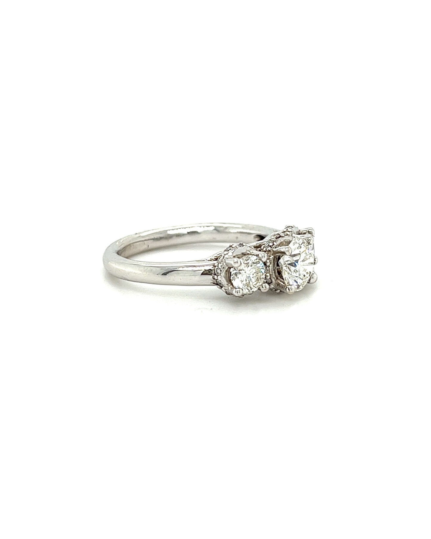 14 WHITE GOLD - 3 STONE DIAMOND RING - 1.76 CT