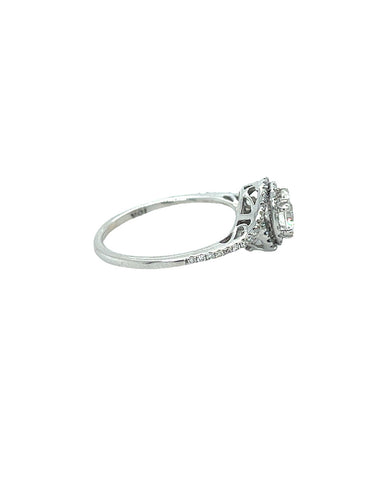 HALO STYLE DIAMOND ENGAGEMENT RING