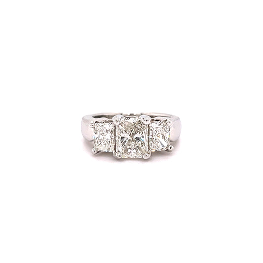 PLATINUM - CUSHION DIAMOND RING - 2.02 CT