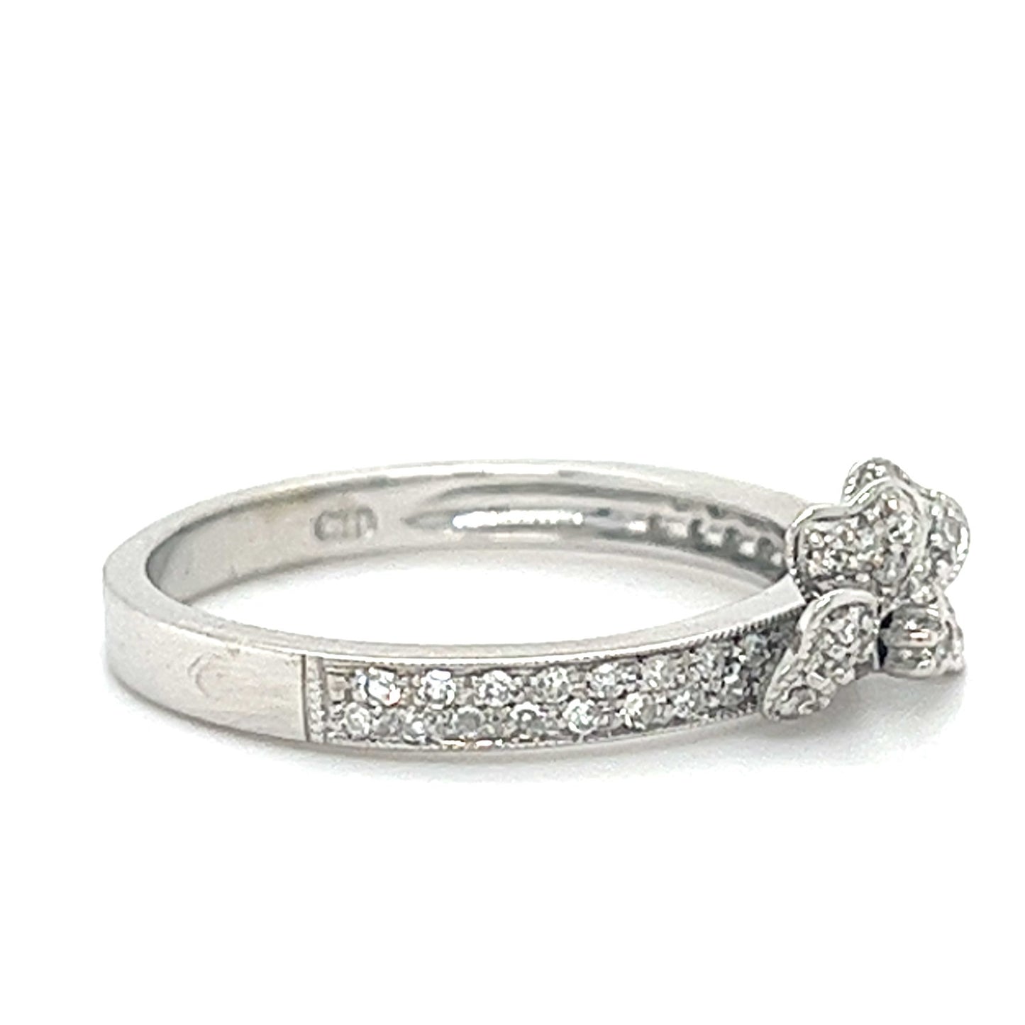14KT WHITE GOLD FANCY LADIES DIAMOND RING