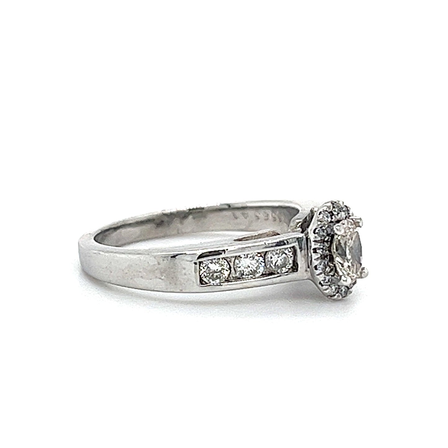 PLATINUM BRILLIANT DIAMOND ENGAGEMENT RING