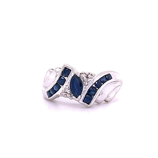 10KT WHITE GOLD DIAMOND AND SAPPHIRE LADIES RING