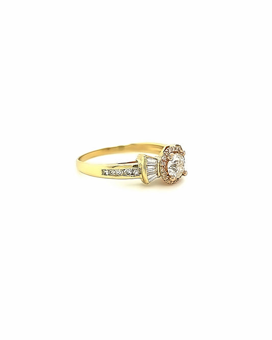 10KT YELLOW GOLD ROUND DIAMOND ENGAGEMENT RING