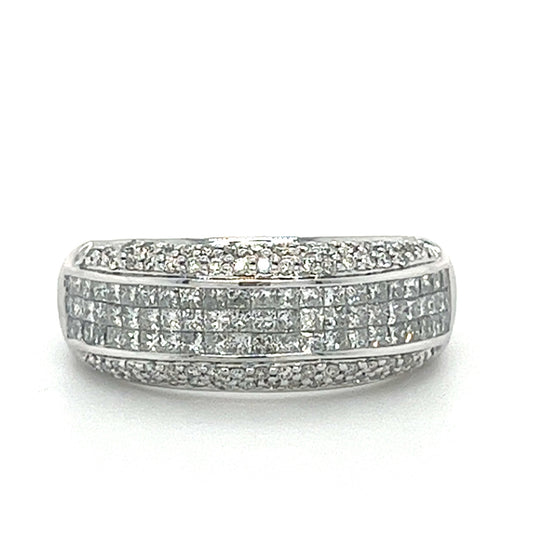 14KT WHITE GOLD FANCY DIAMOND WEDDING BAND