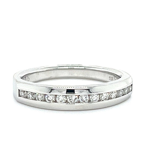 18KT WHITE GOLD FANCY CHANNEL DIAMOND WEDDING BAND