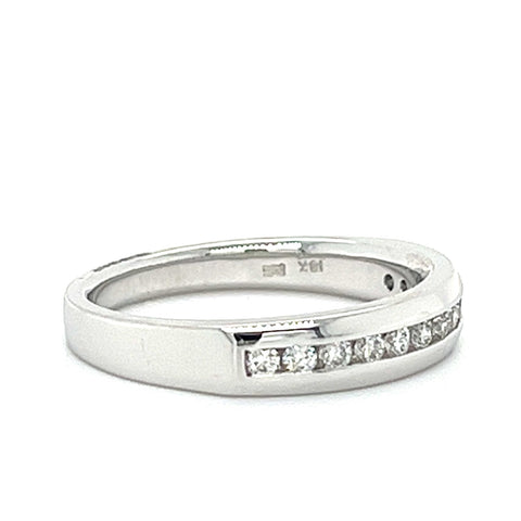 18KT WHITE GOLD FANCY CHANNEL DIAMOND WEDDING BAND