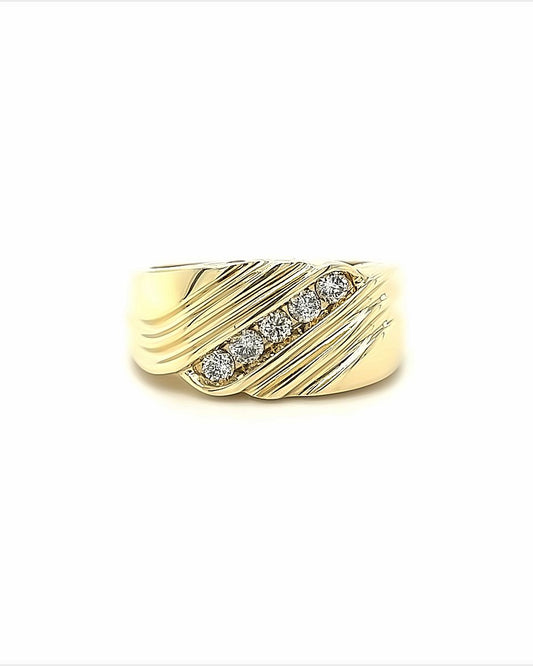 14KT YELLOW GOLD FANCY MENS DIAMOND WEDDING BAND