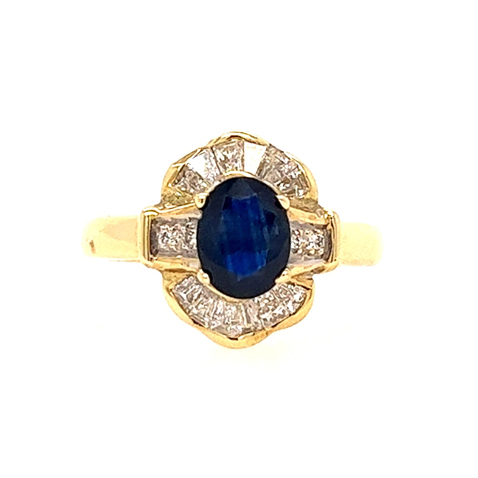 14KT YELLOW GOLD ANTIQUE DESIGN DIAMOND AND SAPPHIRE RING