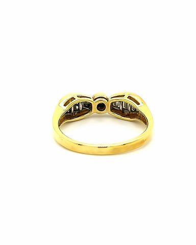 18KT YELLOW GOLD BAGUETTE DIAMONDS LADIES RING