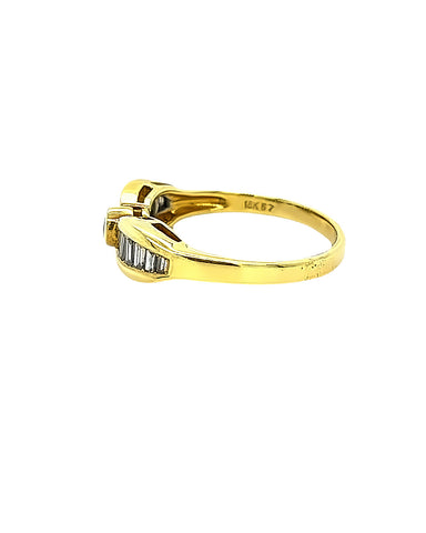 18KT YELLOW GOLD BAGUETTE DIAMONDS LADIES RING