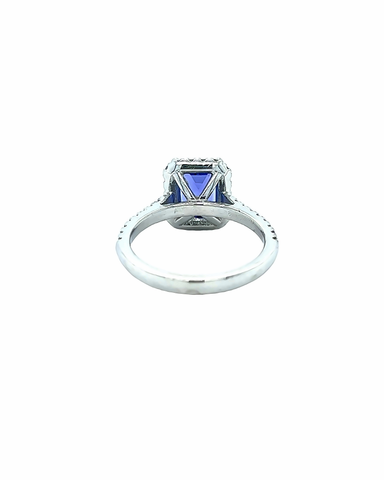 14KT WHITE GOLD DIAMOND AND TANZANITE FANCY LADIES ENGAGEMENT RING