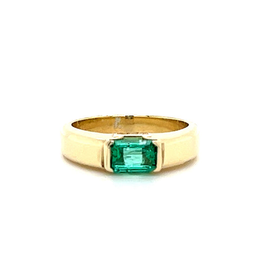 14KT YELLOW GOLD EMERALD LADIES RING