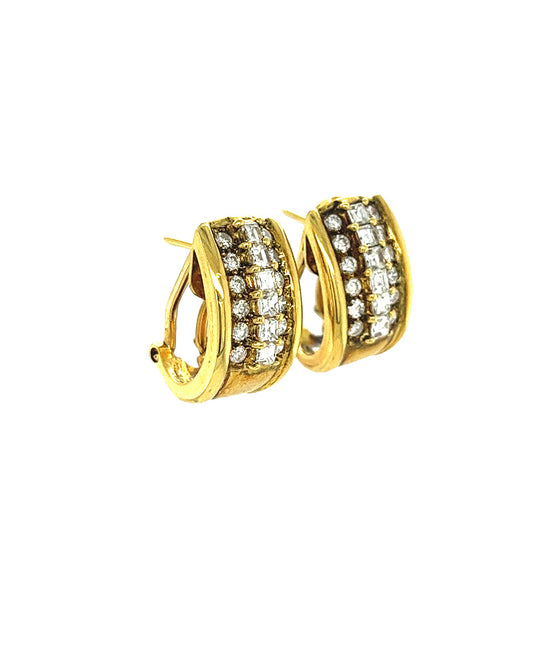 18KT YELLOW GOLD HUGGIES WITH OMEGA BACK AND ROUND DIAMONDS