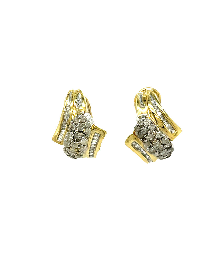 10KT YELLOW GOLD DIAMOND EARRINGS WITH OMEGA BACK