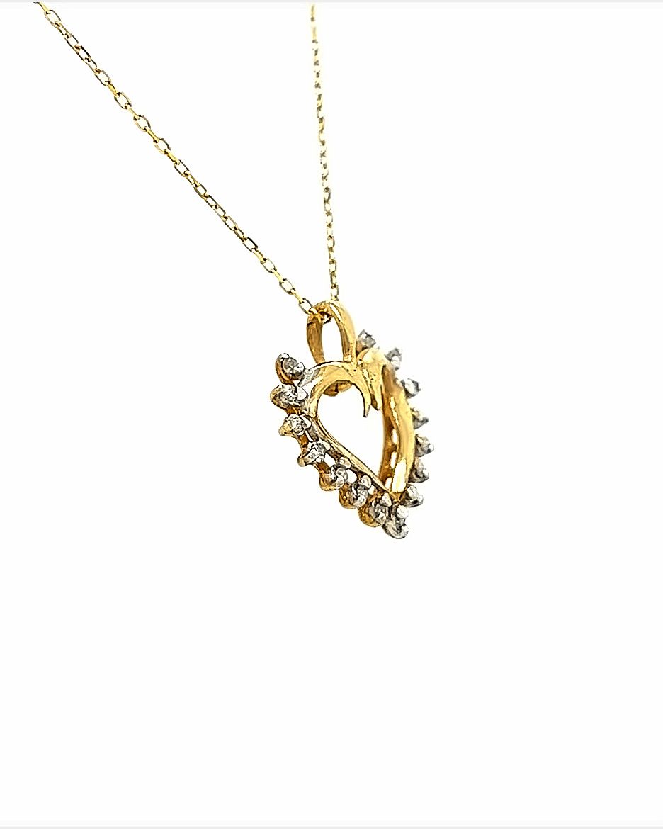 10KT YELLOW GOLD DIAMOND HEART PENDANT