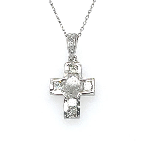 18KT WHITE GOLD PRINCESS DIAMOND CROSS PENDANT