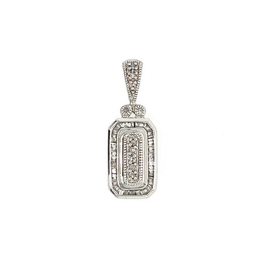 14KT WHITE GOLD EMERALD SHAPE DIAMOND CLUSTER PENDANT