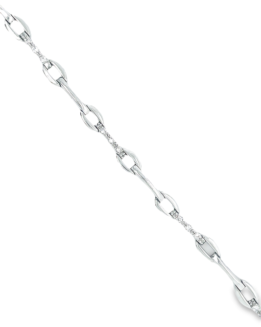 18KT WHITE GOLD DESIGNER DIAMOND BRACELET