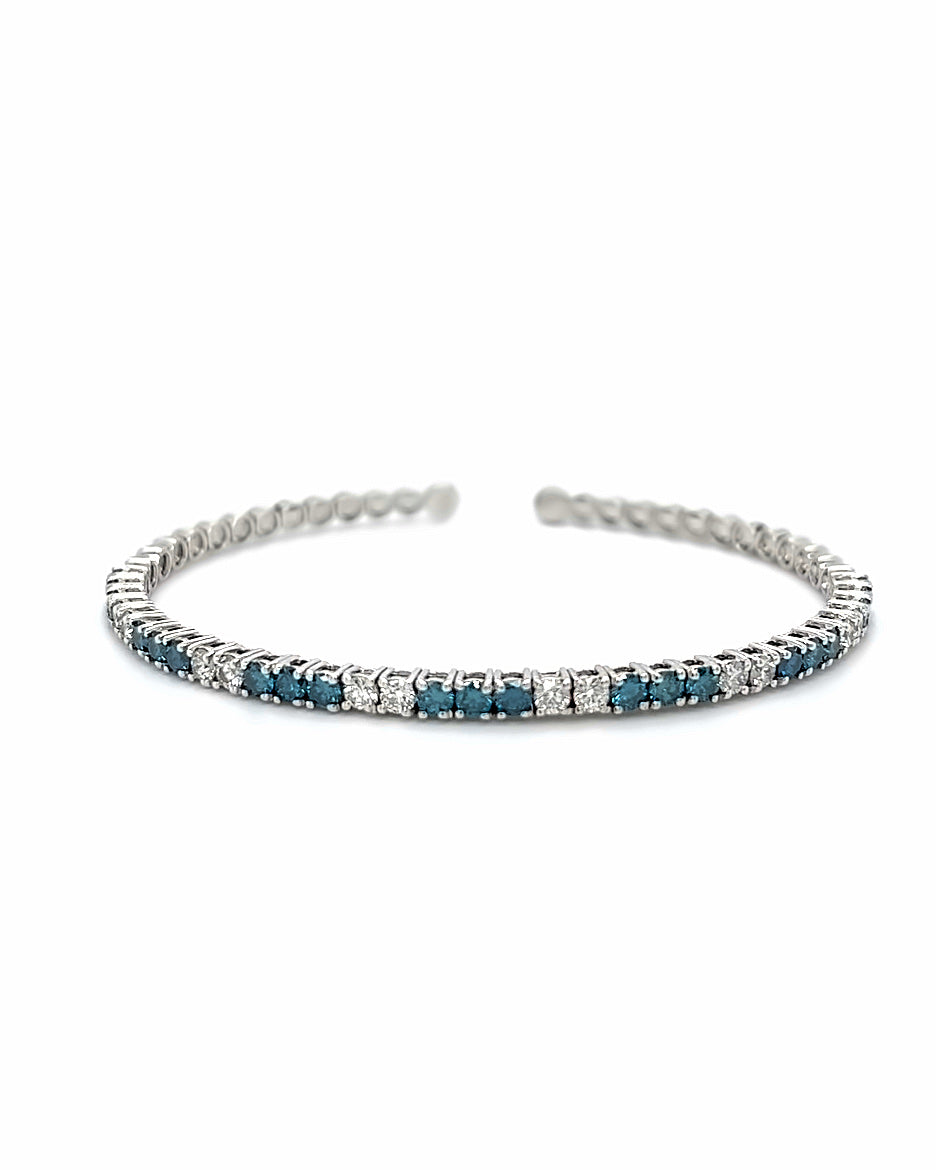 14KT WHITE GOLD BRILLIANT BLUE AND WHITE DIAMOND FLEXIBLE BANGLE