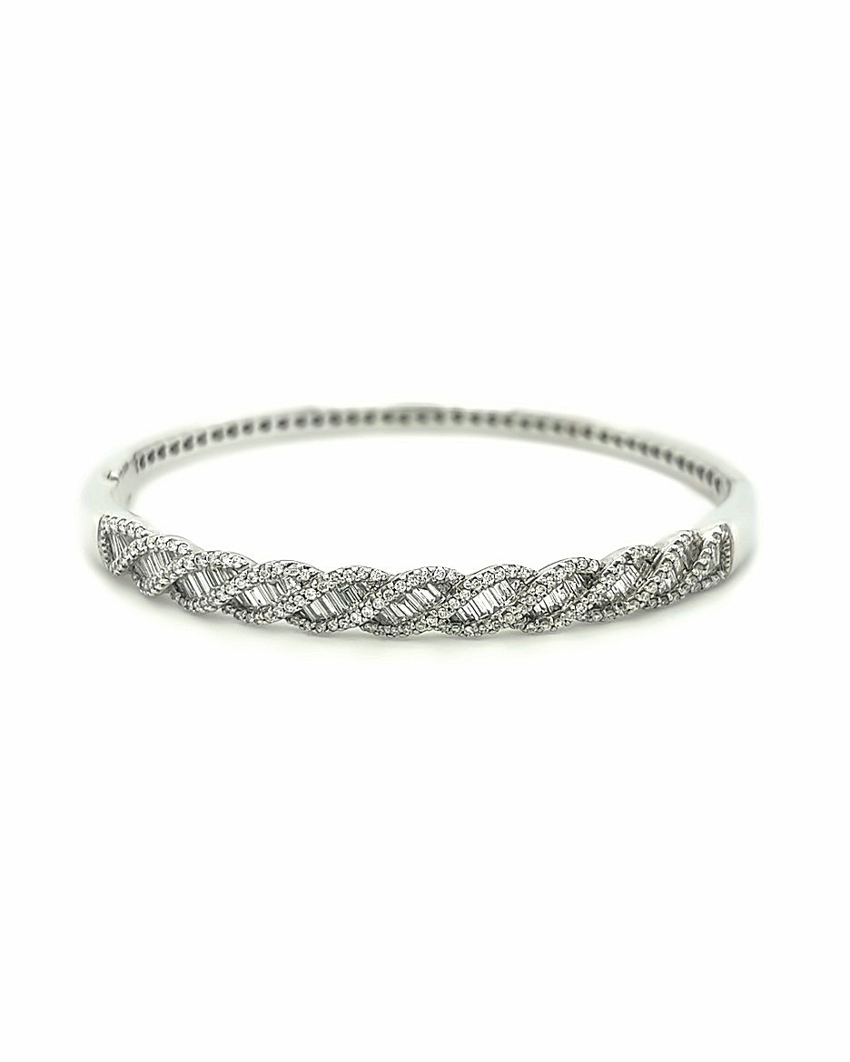 14KT WHITE GOLD DIAMOND ROUND AND BAGUETTE TWISTED BANGLE