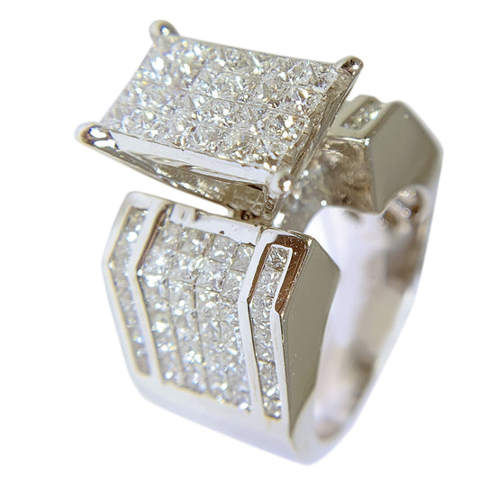 14 KT WHITE GOLD WONDERFUL PRINCESS DIAMOND RING - 2.86 CT