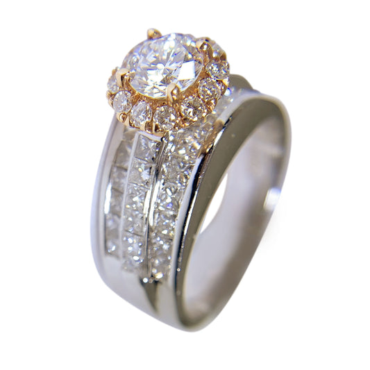 18 WHITE GOLD WOMENS DIAMOND RING - 2.98 CT