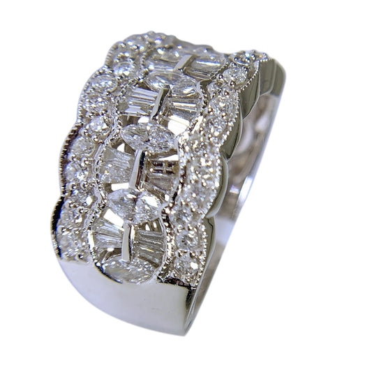 14 WHITE GOLD - GORGEOUS DESIGN DIAMOND RING - 1.69 CT