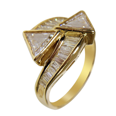 14 KT YELLOW GOLD ARROW DESING DIAMOND RING - 2.53 CT