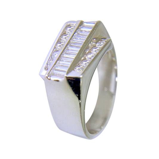 14 KT WHITE GOLD - SQUARE DESIGN WITH BAGUETTE AND ROUND DIAMONDS - 1.50 CT