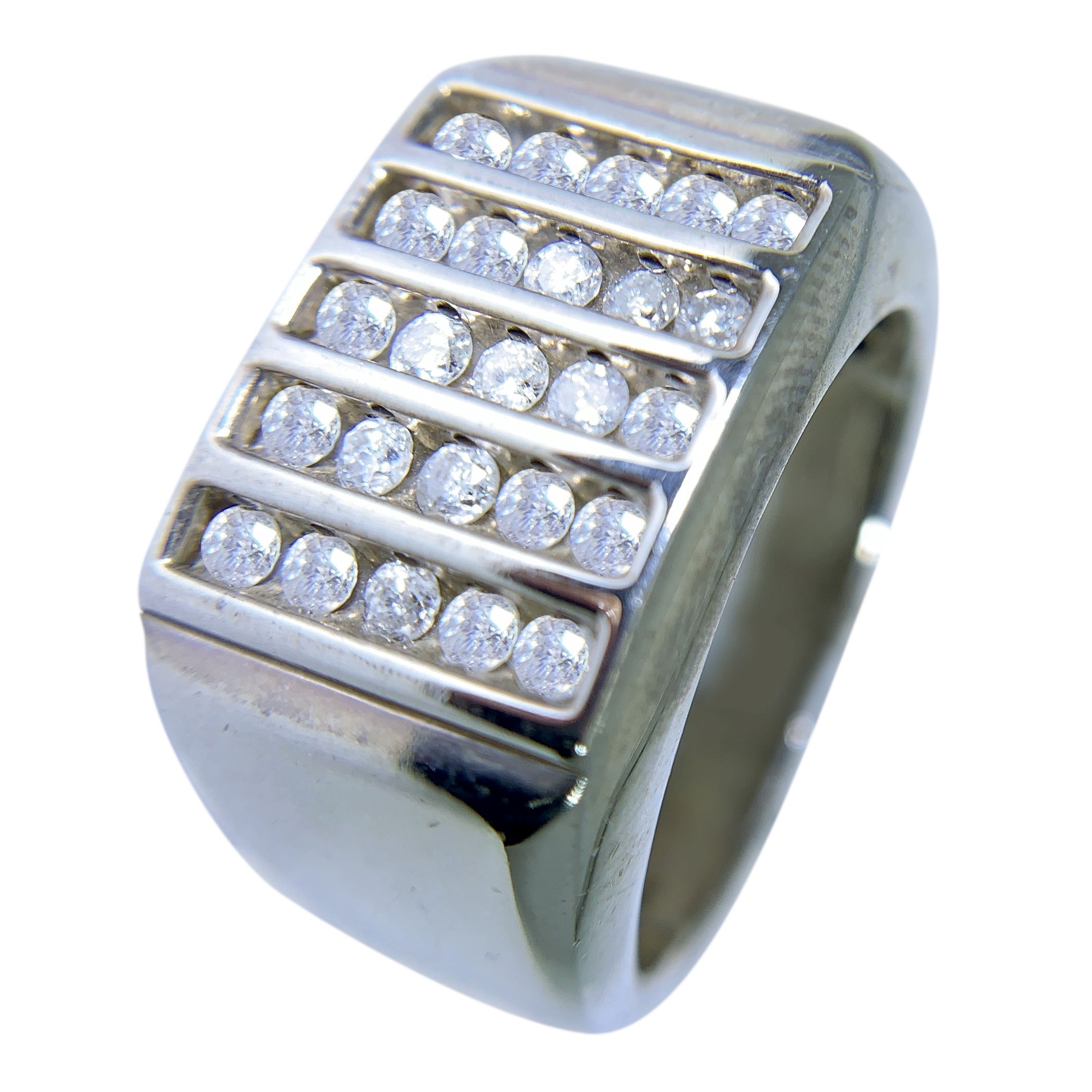 SILVER RING WITH ROUND DIAMONDS - 1.25 CT