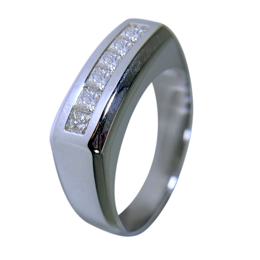 14 KT WHITE GOLD - SQUARE DESING MENS BAND WITH PRINCESS DIAMONDS - 1.00 CT