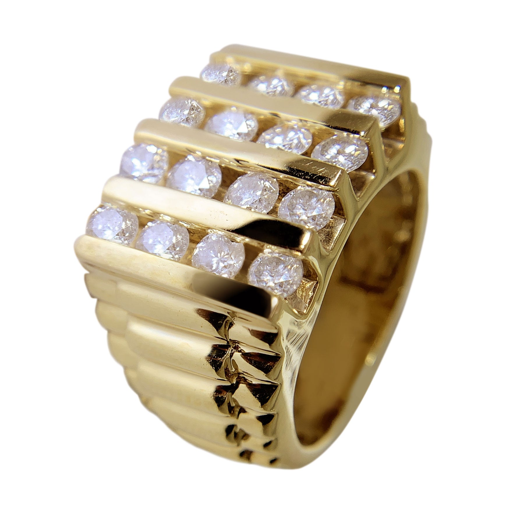 14 KT YELLOW GOLD - BEAUTIFUL ROUND DIAMONDS RING - 3.98 CT
